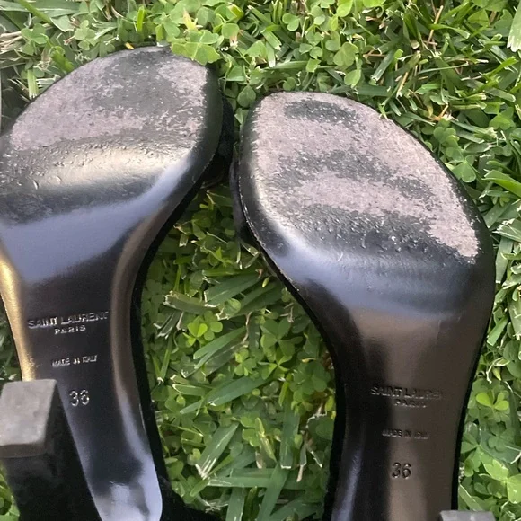 Saint Laurent Black Ankle strap heels - Picture 6 of 6